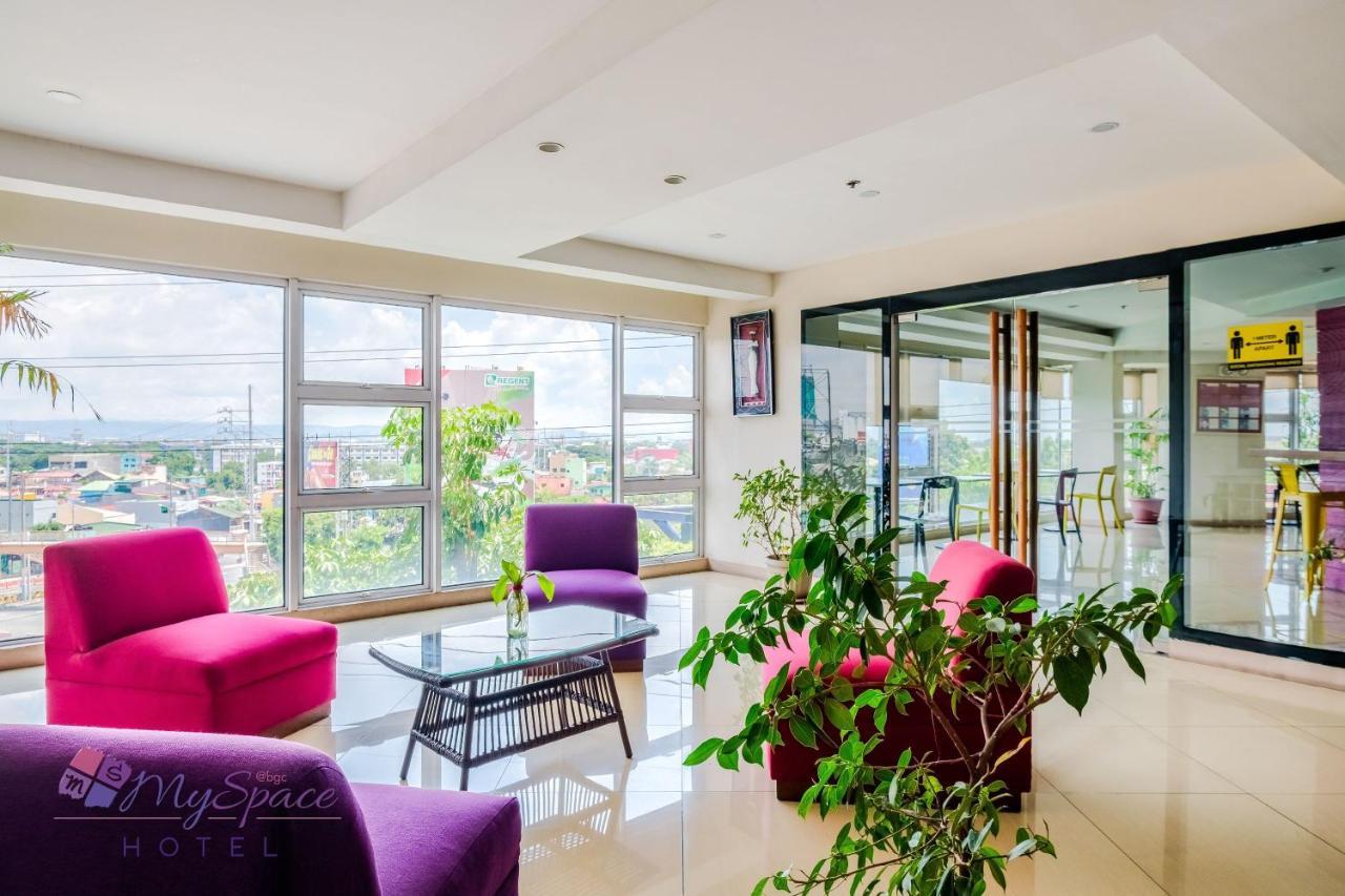 Myspace Hotel @Bgc Pasig City Exteriér fotografie